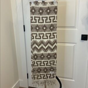 Alpaca Warehouse (Super Fine Alpaca) Made In Peru